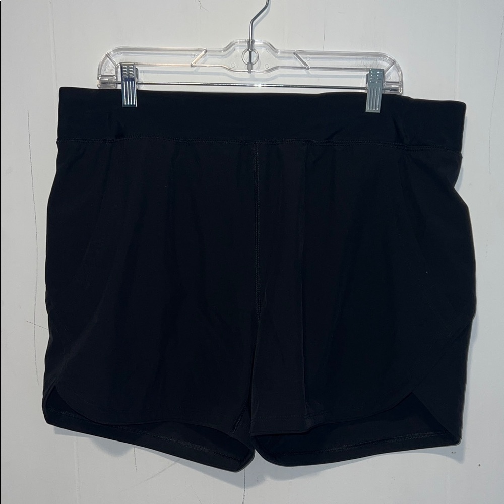 Lands' End Black Athletic Shorts - Women's Size 16 0328265